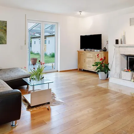 別荘 Modernes 5 Schlafzimmer Haus Mit T *