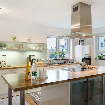 Modernes 5 Schlafzimmer Haus Mit T フライブルク