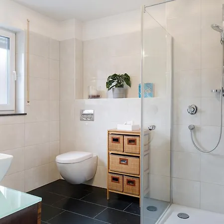 別荘 Modernes 5 Schlafzimmer Haus Mit T *