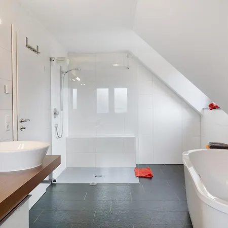 Modernes Haus Bei Holiday home Freiburg im Breisgau